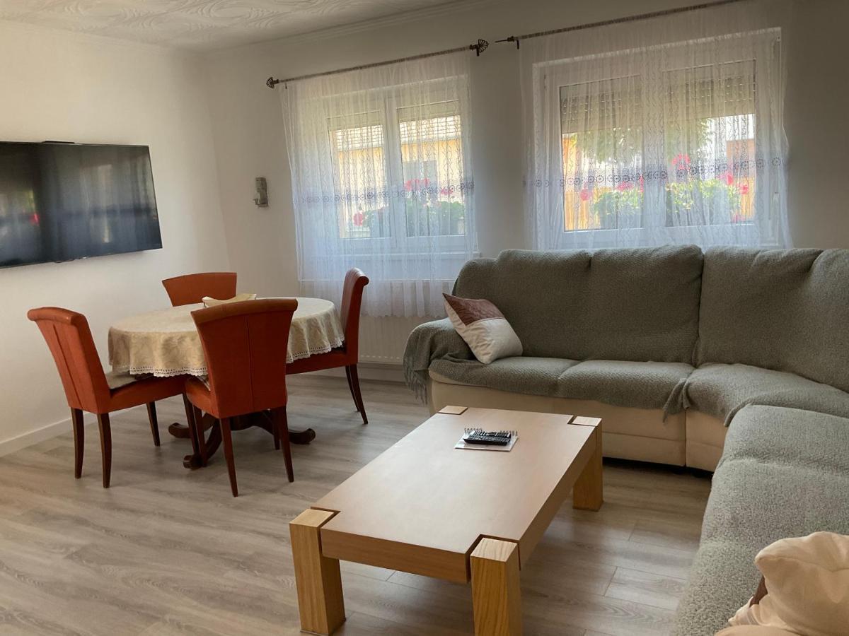 Jarmila Vendeghaz Hotel Balatonbereny Bagian luar foto