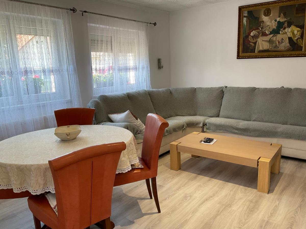 Jarmila Vendeghaz Hotel Balatonbereny Bagian luar foto